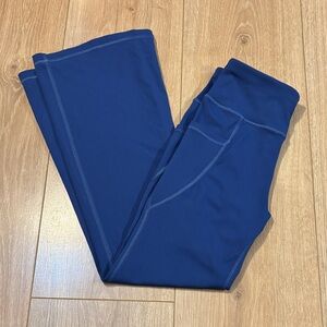 💙 Girls Flare Athletic Leggings 💙